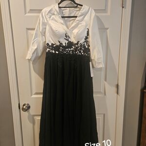 Chic Black and White Long Sleeve Dress